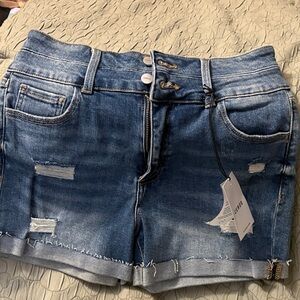 Ceros Women's Distressed Blue Jean Shorts